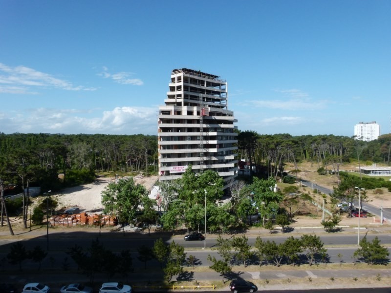 Departamento en alquiler en Roosevelt!!
